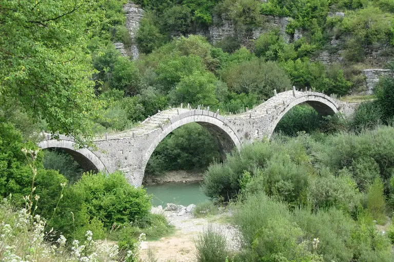 One of the arched stone bridges at Kipi, in Zagori.